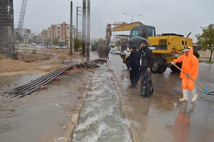 فعالیت سه شیفت 10 تیم عملیاتی شهرداری یاسوج در بارندگی ها/ 65 مورد امدادرسانی دربارندگی های قبل/ اعلام راههای ارتباطی با شهرداری