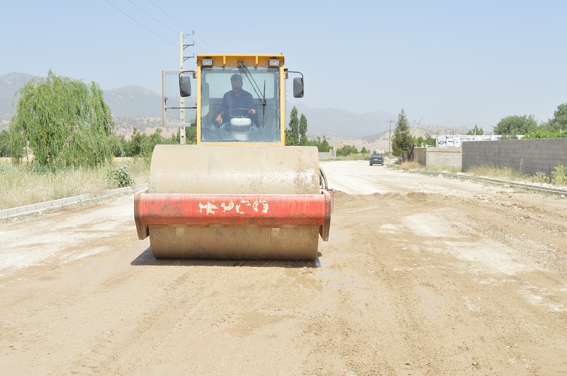 آغاز عملیات  زیرسازی خیابان 20 متری شهرک بلکو