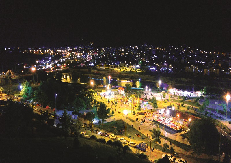 تصویر دیدنی  از یاسوج در شب تابستانی