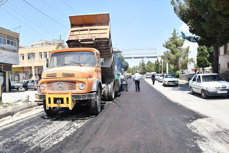عملیات آسفالت معابر شهر  یاسوج