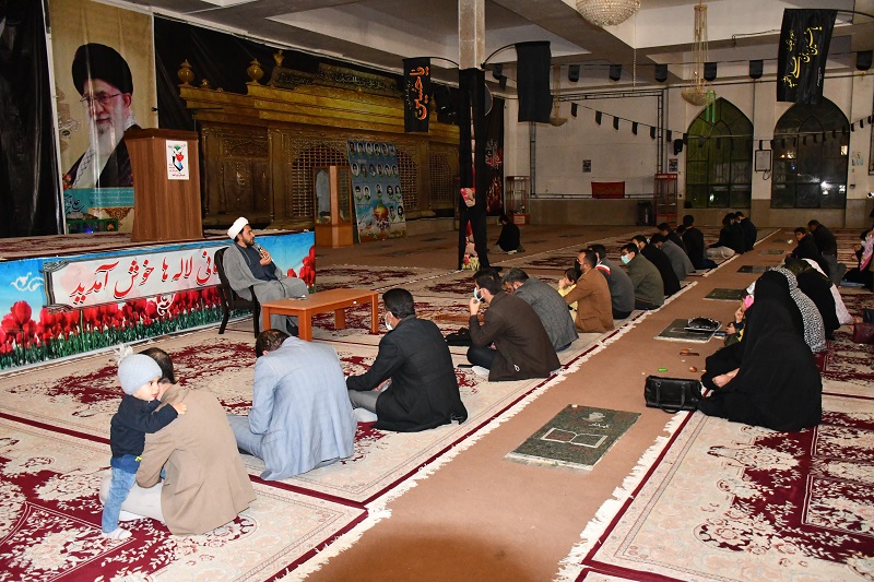 مراسم دهه اول فاطمیه در گلزار شهدا