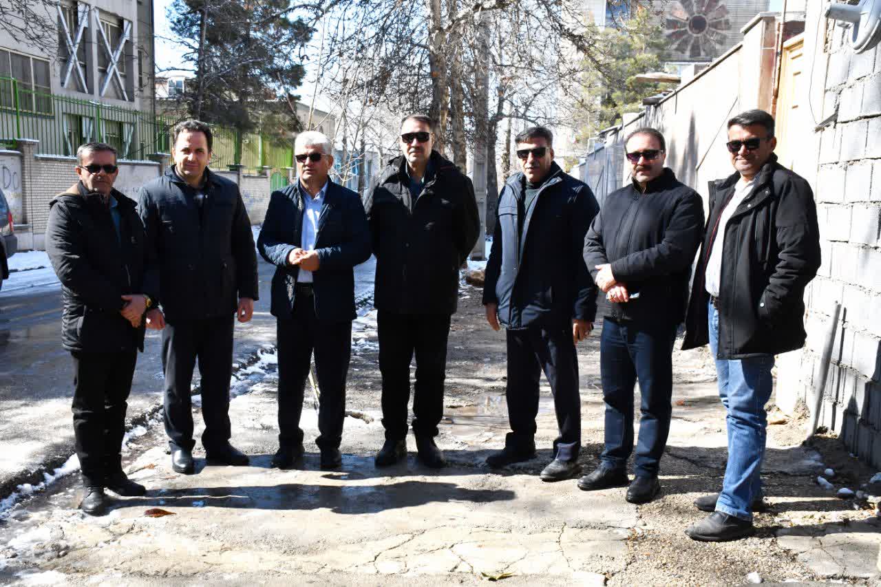 خدمات شهرداری در راستای بازگشایی معابر سطح شهر